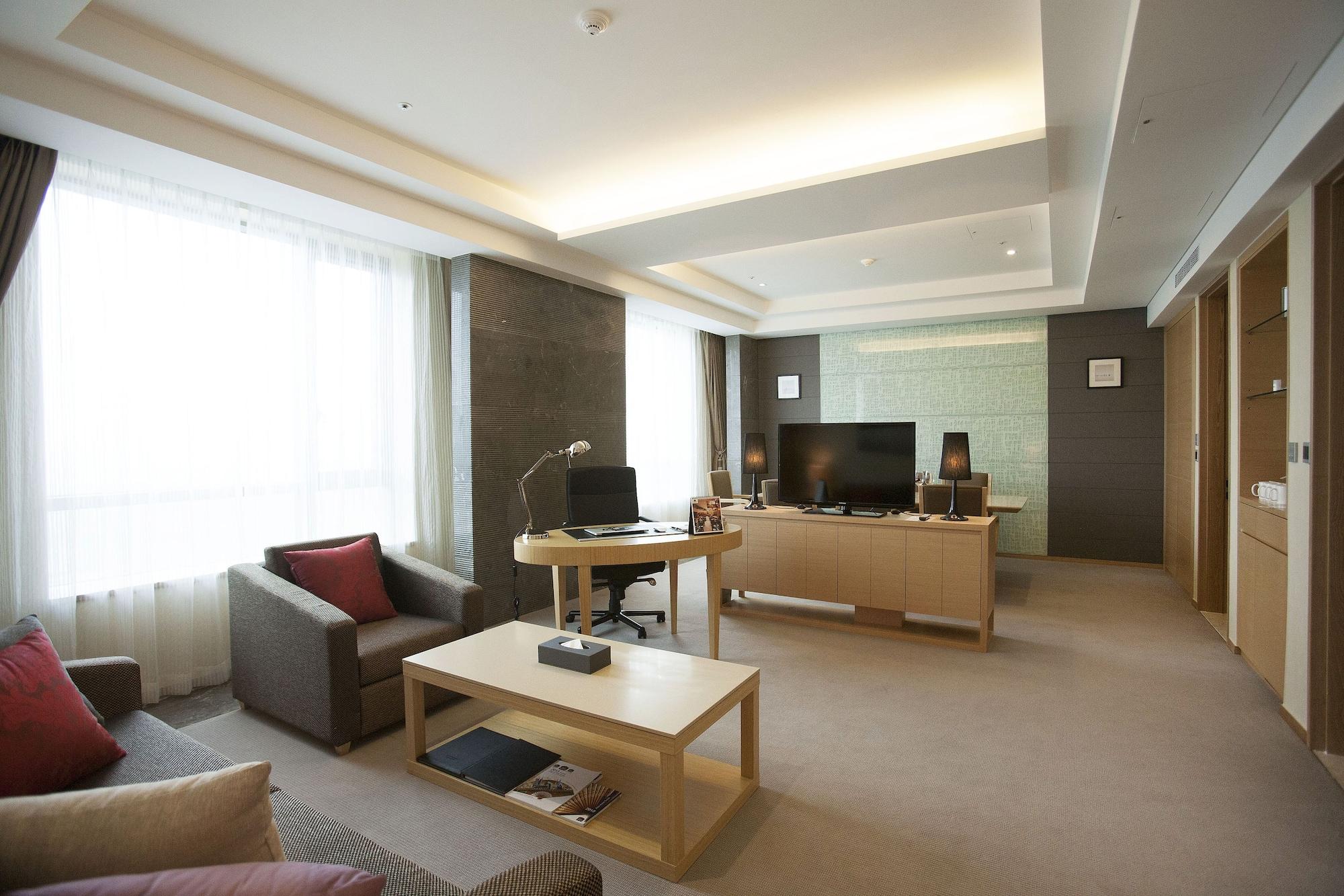 Hotel Western